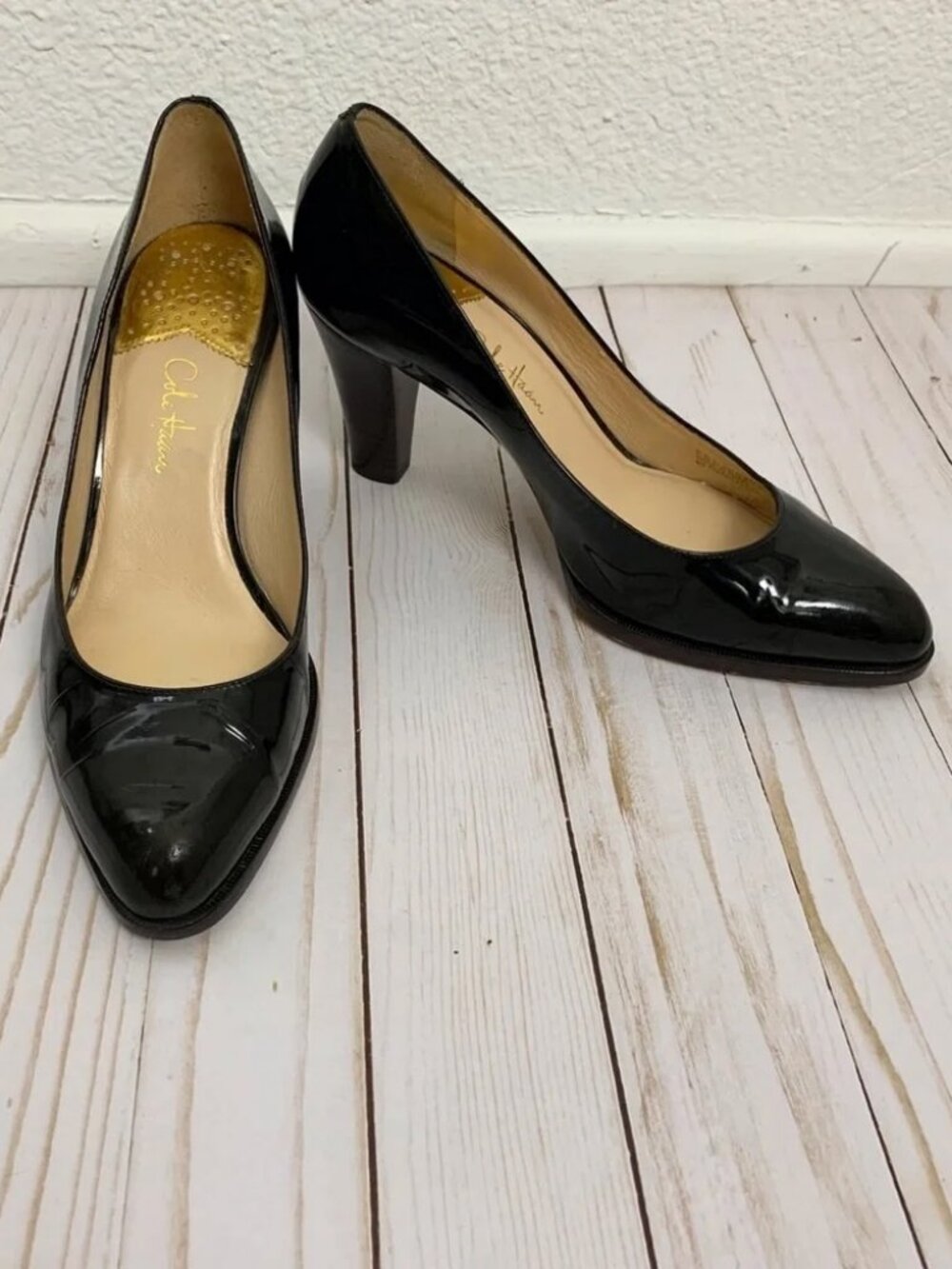 Cole Haan Nike Air Black Patent Heels with stacked heel Sz 8.5B